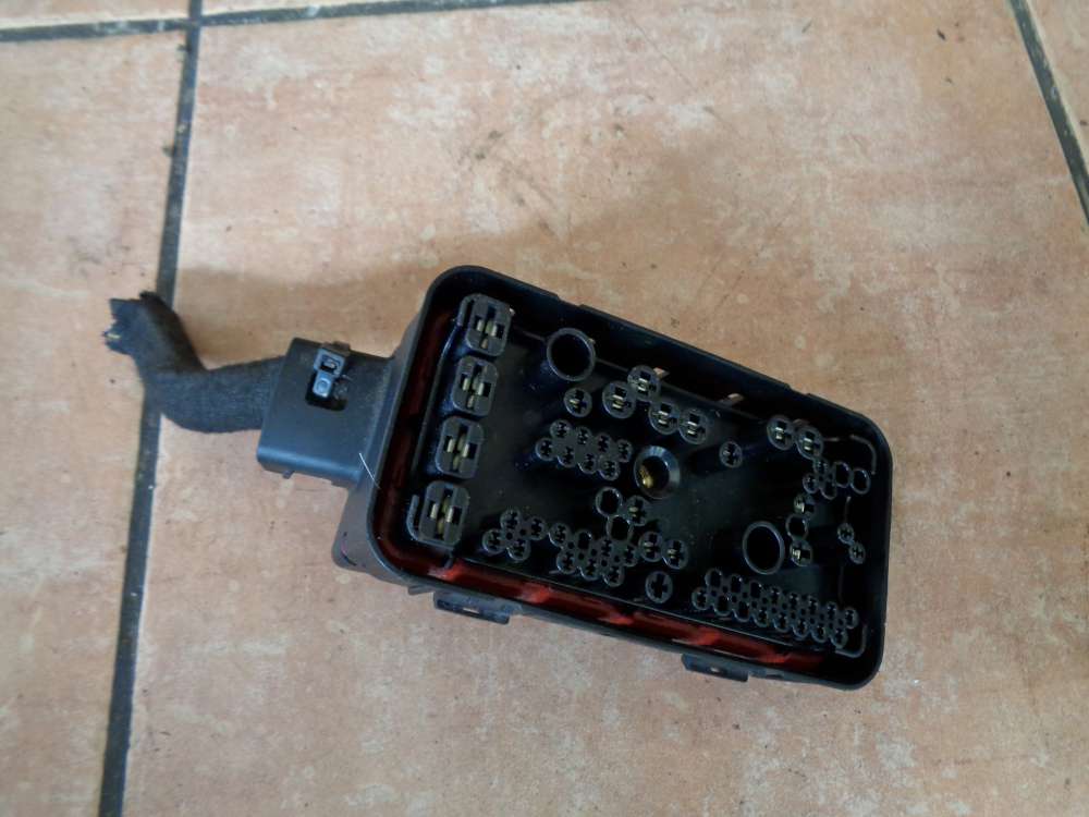 Opel Astra H Bj:2008 Kabelbaum Kabel Steuerger?t Stecker Anschluss 30431711 ZFW63-1