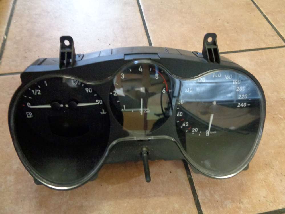 Seat Altea XL 5P Bj:2008 Kombiinstrument Tacho 5P0920827B,
