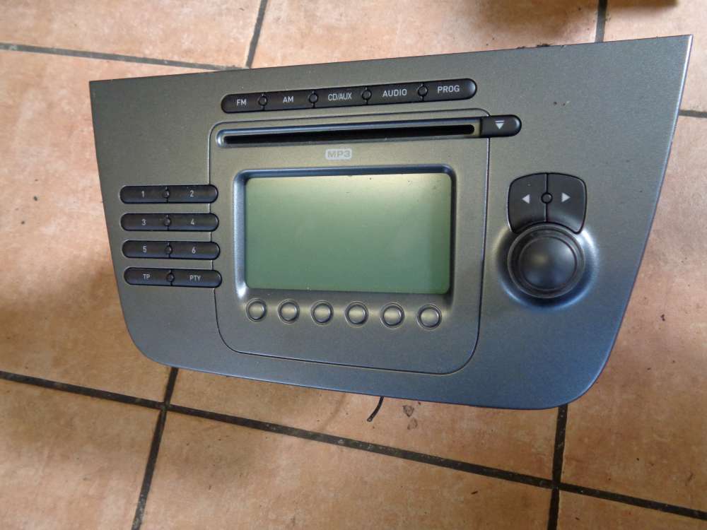 Seat Altea XL 5P Bj:2008 CD Radio Autoradio MP3 5P1035186B