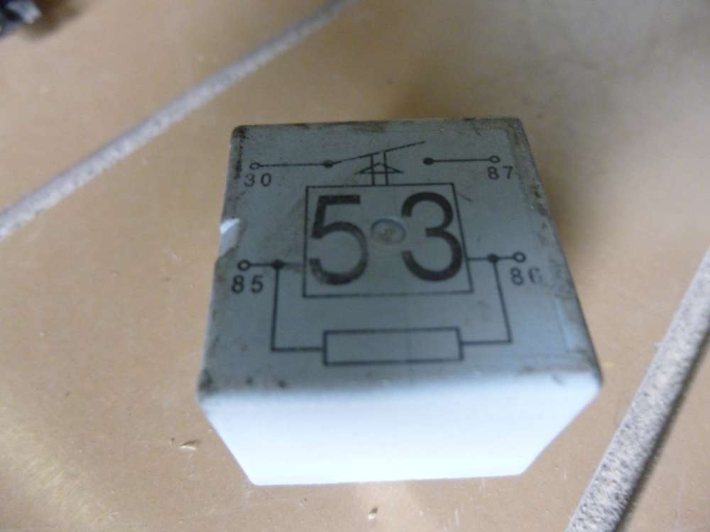 VW Audi Seat Skoda Relais 53-141951253B / 12V 40A