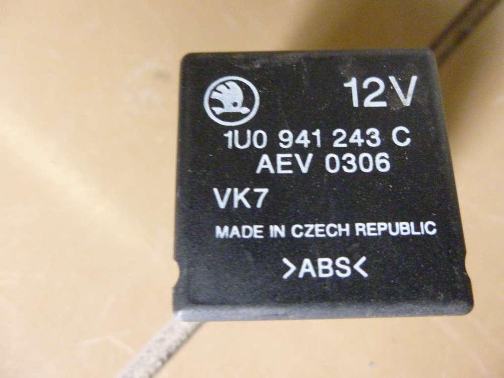 Skoda Octavia Relais Sicherung 1U0941243C