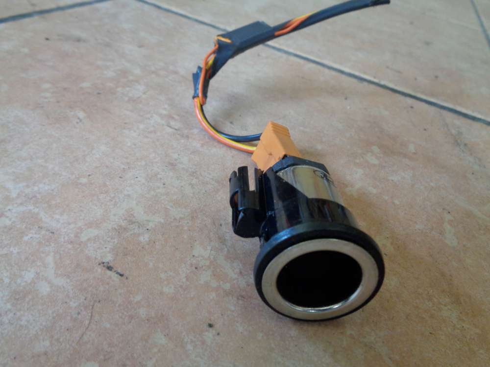 Ford Focus DA3 Bj:06 Steckdose Zigarettenanz?nder 98AG15K047AC