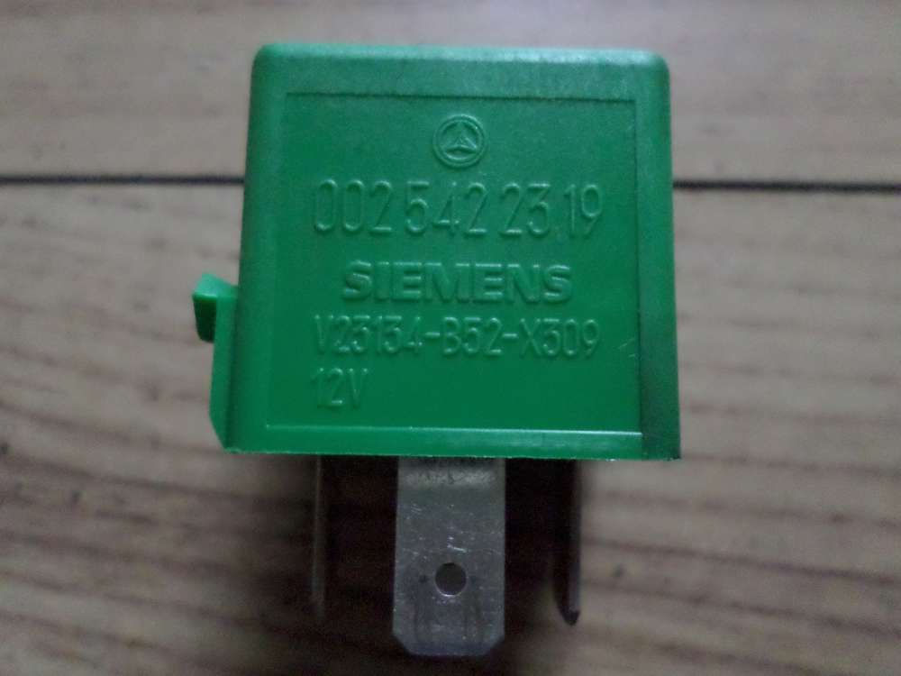 Orginal Relais SIEMENS 0025422319 Grün V23134-B52-X309 Mercedes