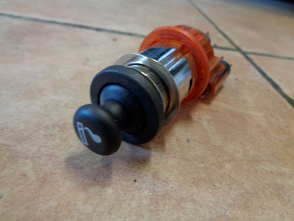 Ford Focus AD3 Bj:08 Zigaretten Anz?nder Stecker