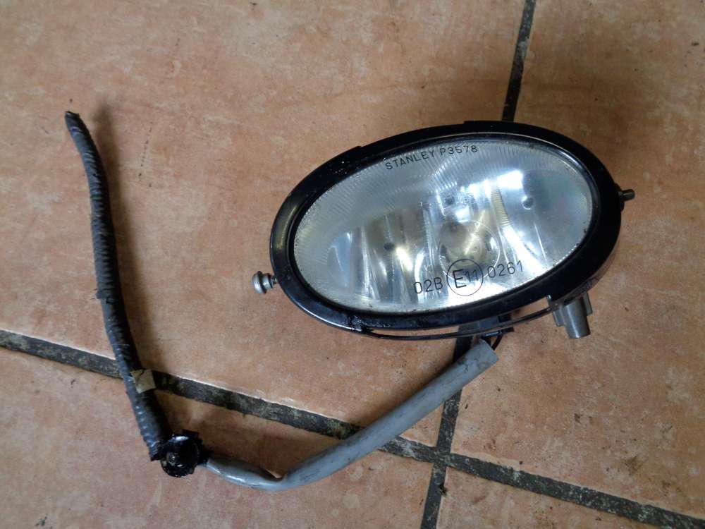 Mazda 3 BK Nebelscheinwerfer Vorne Rechts P3578