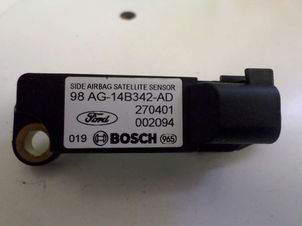 Ford Focus DNW Bj.2000 Airbag Sensor Steuerger?t Seitenairbag 98AG-14B342-AD