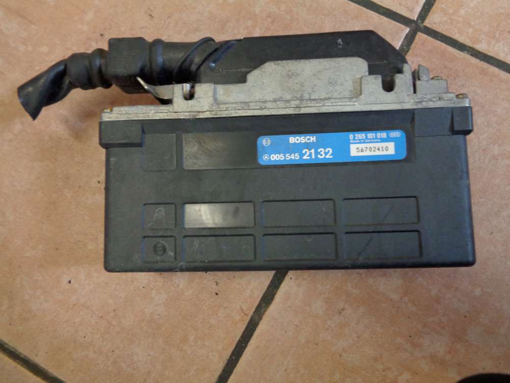 Mercedes Benz E-Klasse W124 Steuergerät ABS 0055452132 Bosch 0265101018
