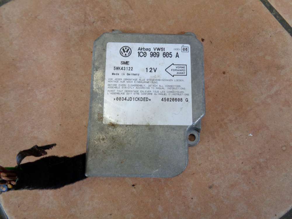 VW Seat Skoda Airbagsteuergerät 1C0909605A