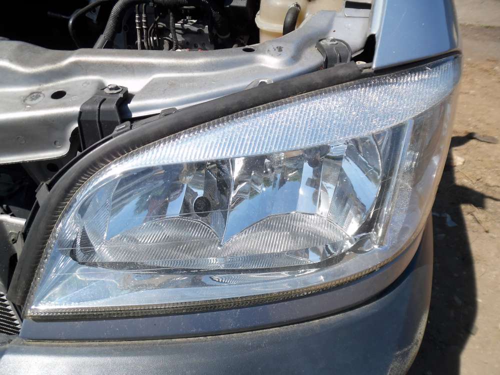 Opel Zafira A Scheinwerfer Vorne Links Valeo 89100054