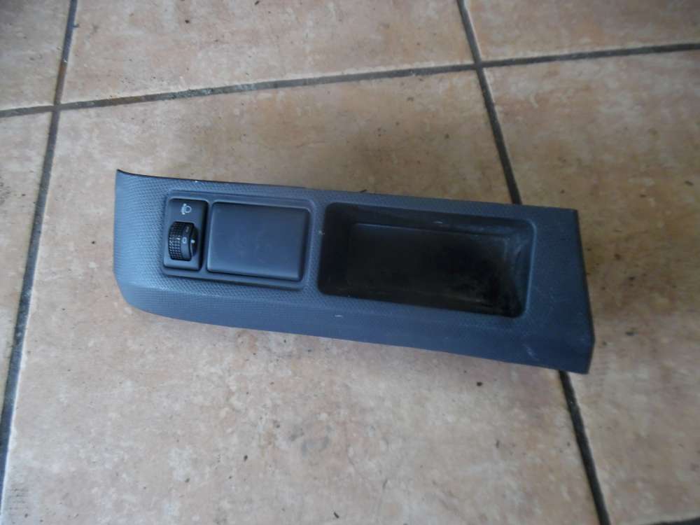 Nissan Micra K12 Ablagefach mit Schalter LWR 68485AX700