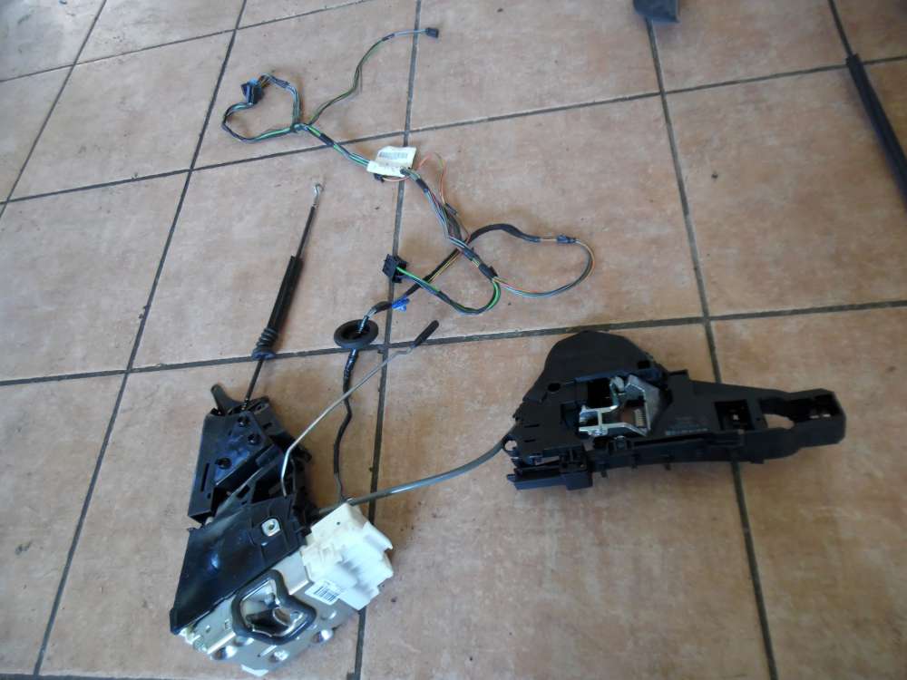 Mercedes W169 T?rschloss Vo Re 1697202835 mit Kabelbaum 1695407805