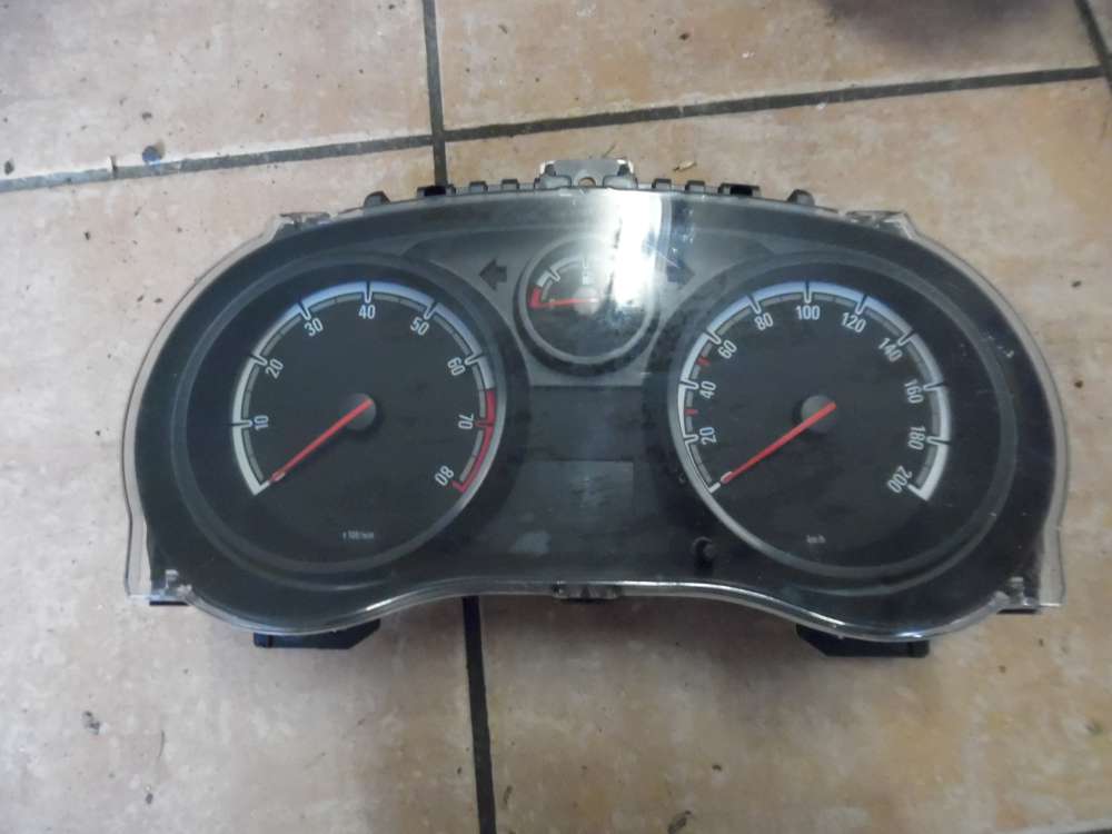 Opel Corsa D Kombiinstrument Tacho GM-13316515 84541KM