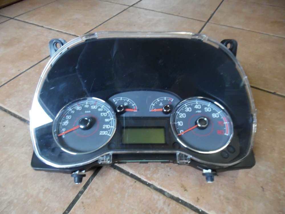 Fiat Punto 199 Tacho Kombiinstrument 108000KM 51828075