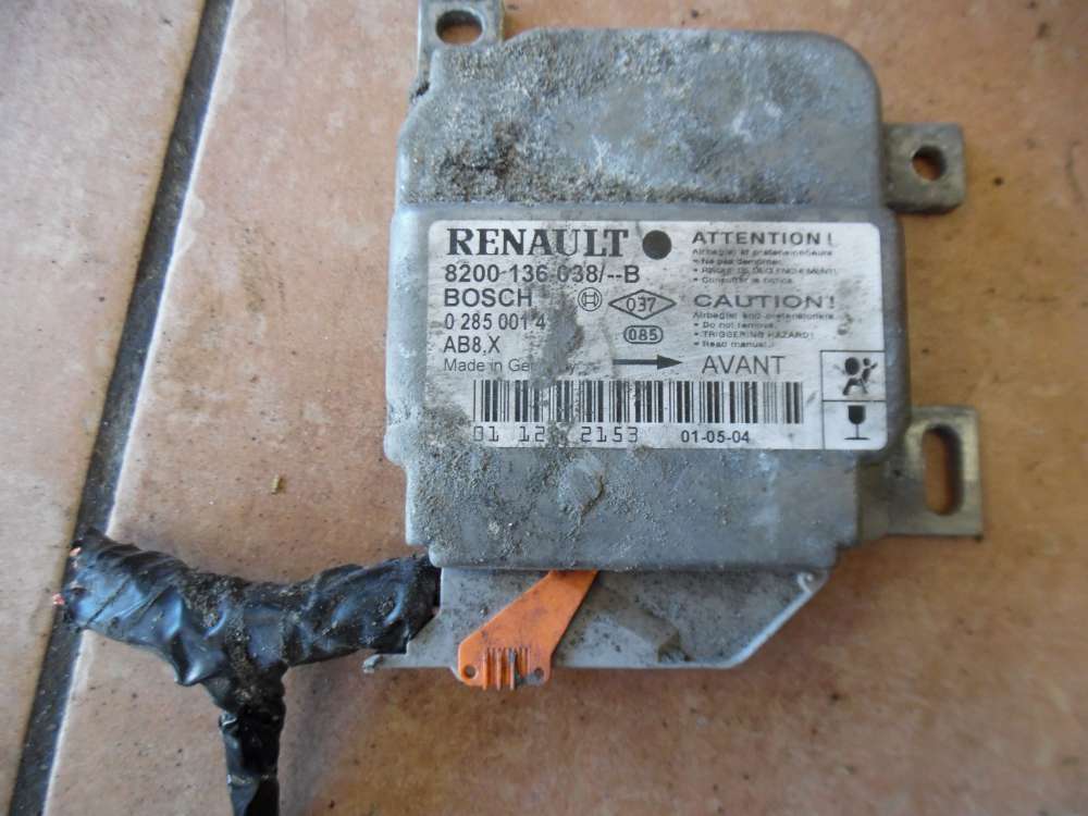 Renault Clio II Airbag Steuergerät 8200136038