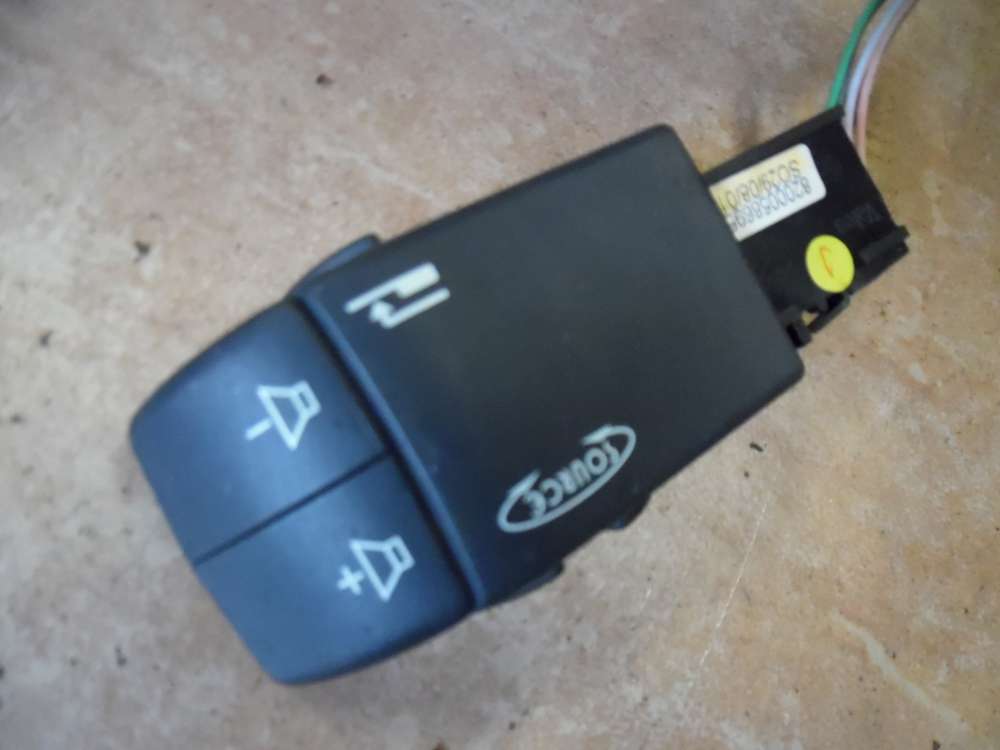 Renault Clio II Schalter Radio Radiobedienteil 8200058695