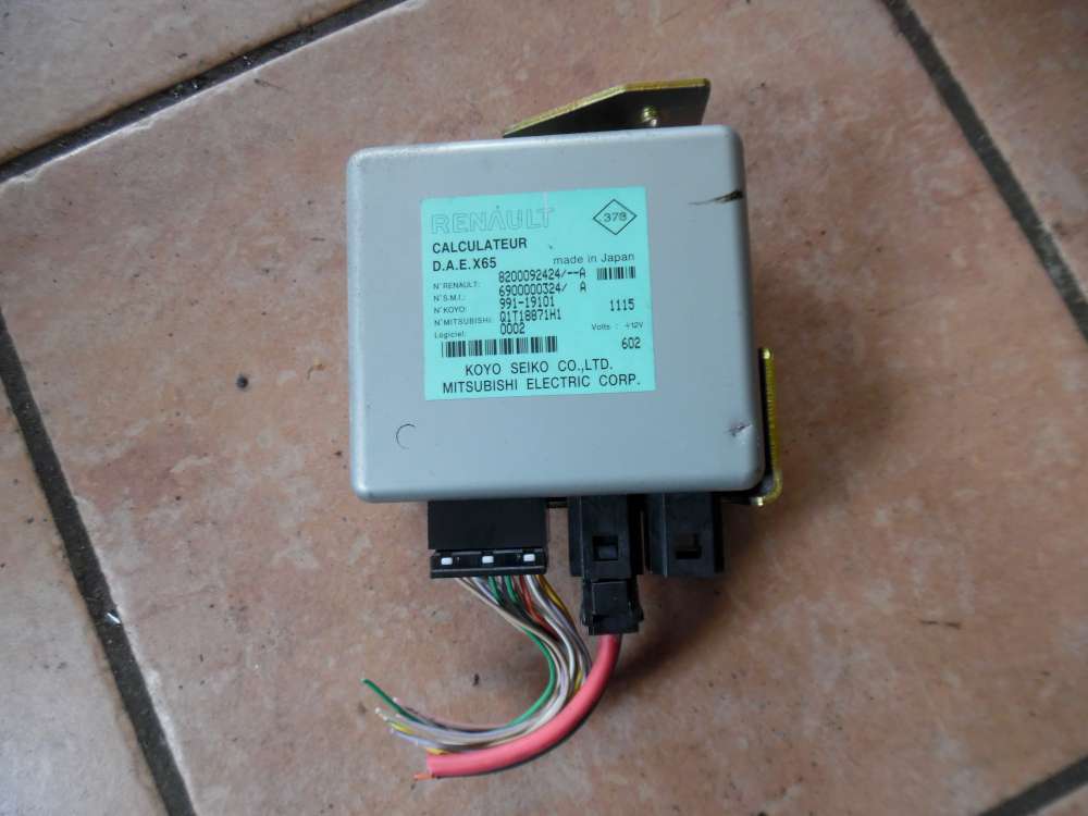 Renault Clio II Steuergerät ECM ECU 8200092424