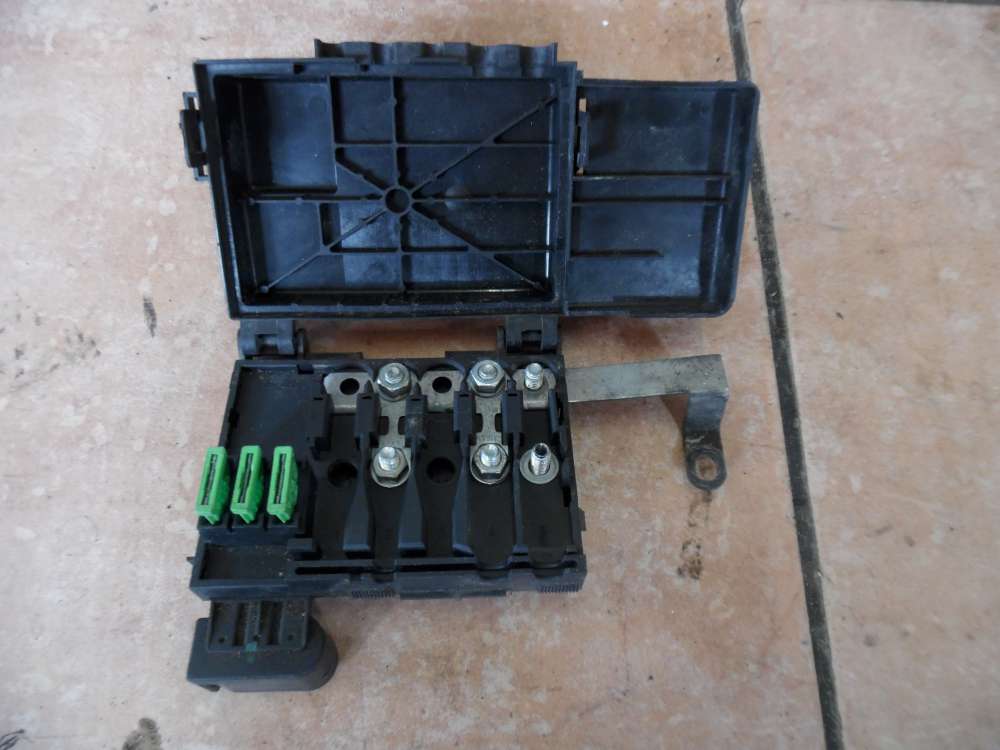 VW Golf IV 1J1 Sicherungskasten 1J0937549