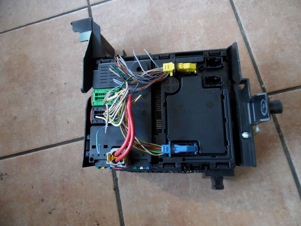 Peugeot 206 Sicherungskasten Relais Kasten 9624107080