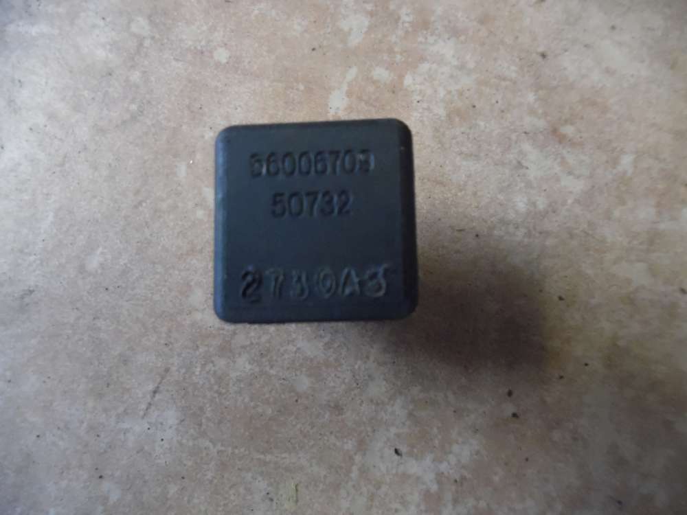 Chrysler PT Cruiser Relays Relais 56006709