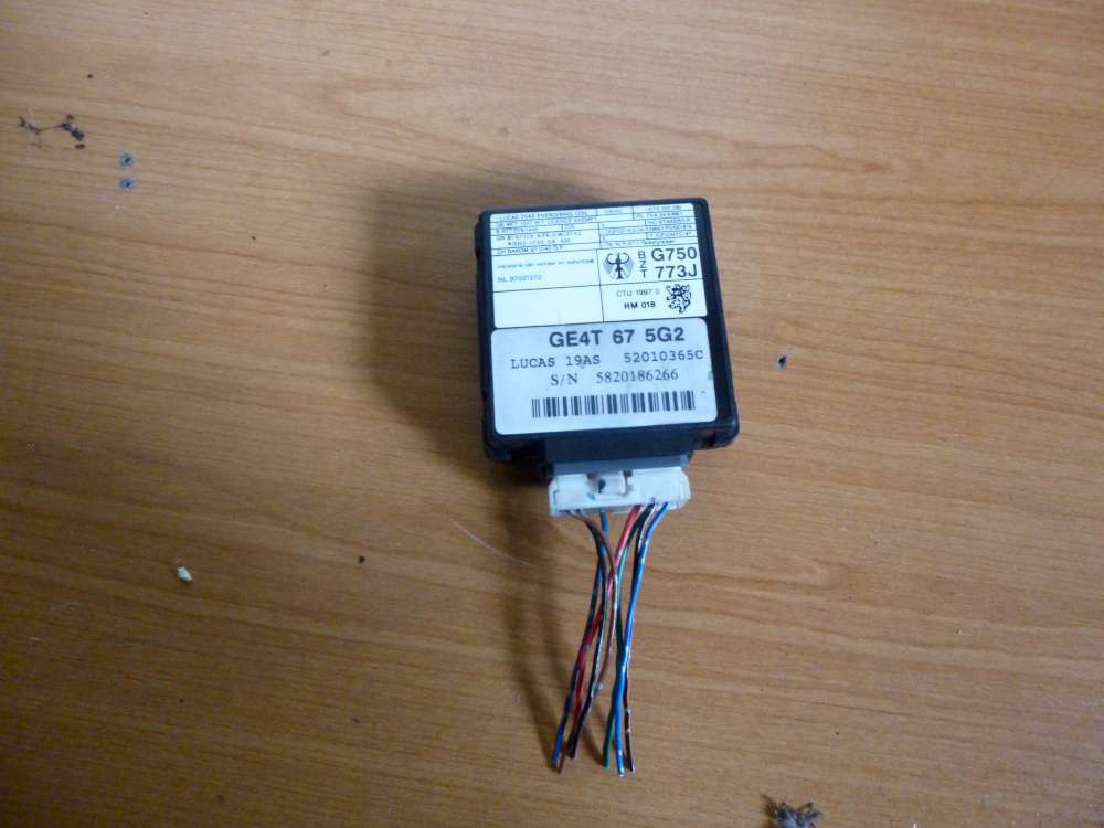 Mazda 626 Steuergerät Wegfahrsperre GE4T675G2 Lucas 52010365C