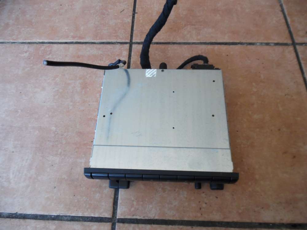 VW Polo 9N Autoradio Radio ALPHA 6X0035153