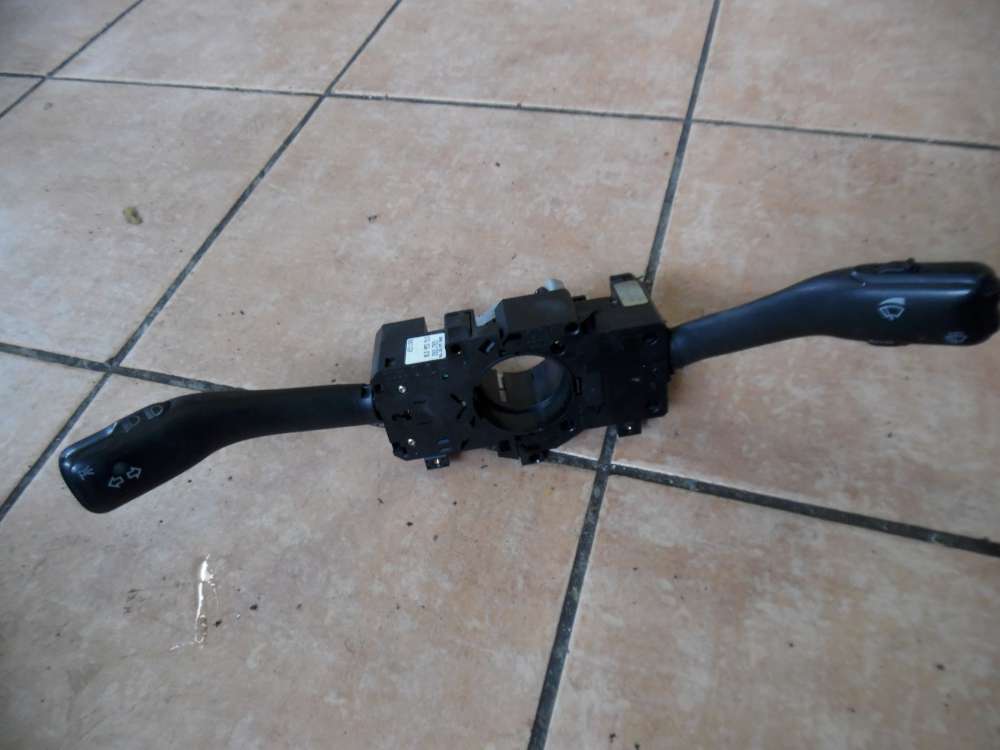 VW Passat 3B Lenkstockschalter Wischerhebel Schalter 8L0953513G