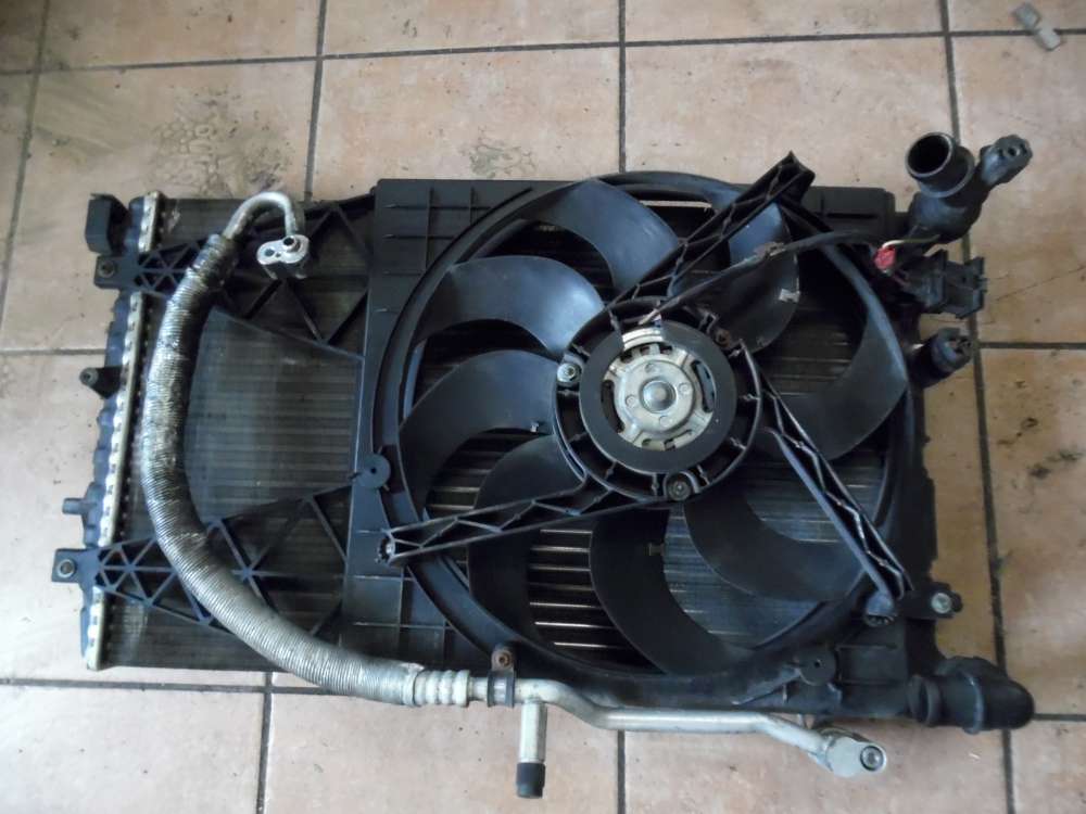 VW Polo 9N Wasserkühler mit Lüftermotor 6Q0121253Q