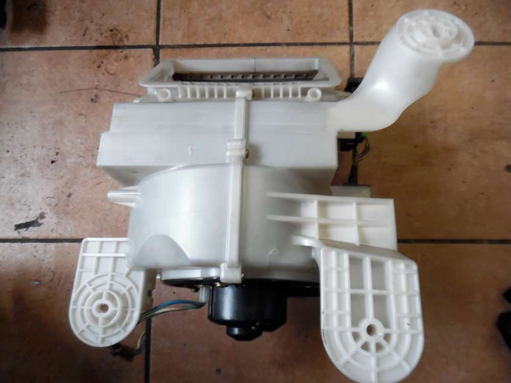 Mazda 6 GG Gebläsemotor Kasten GJ6BA02 2K14