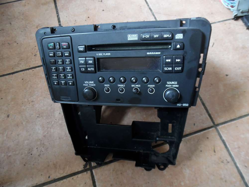 Volvo V70 II Autoradio CD-Radio mit Telefonsteuerger?t 30752243
