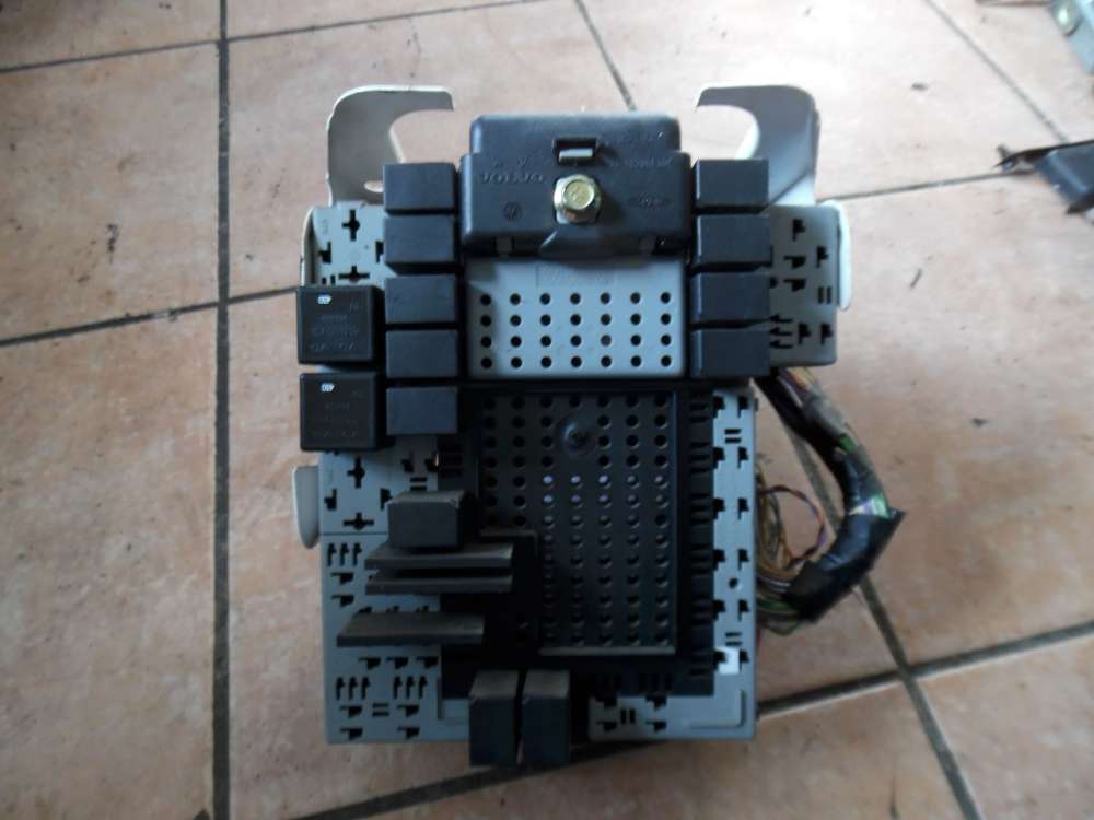 Volvo V70 II Relais Sicherungskasten 9162316 9441584