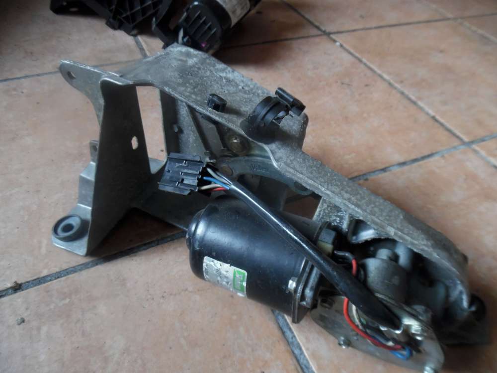 Renault Twingo Scheibenwischermotor Vorne 53545702