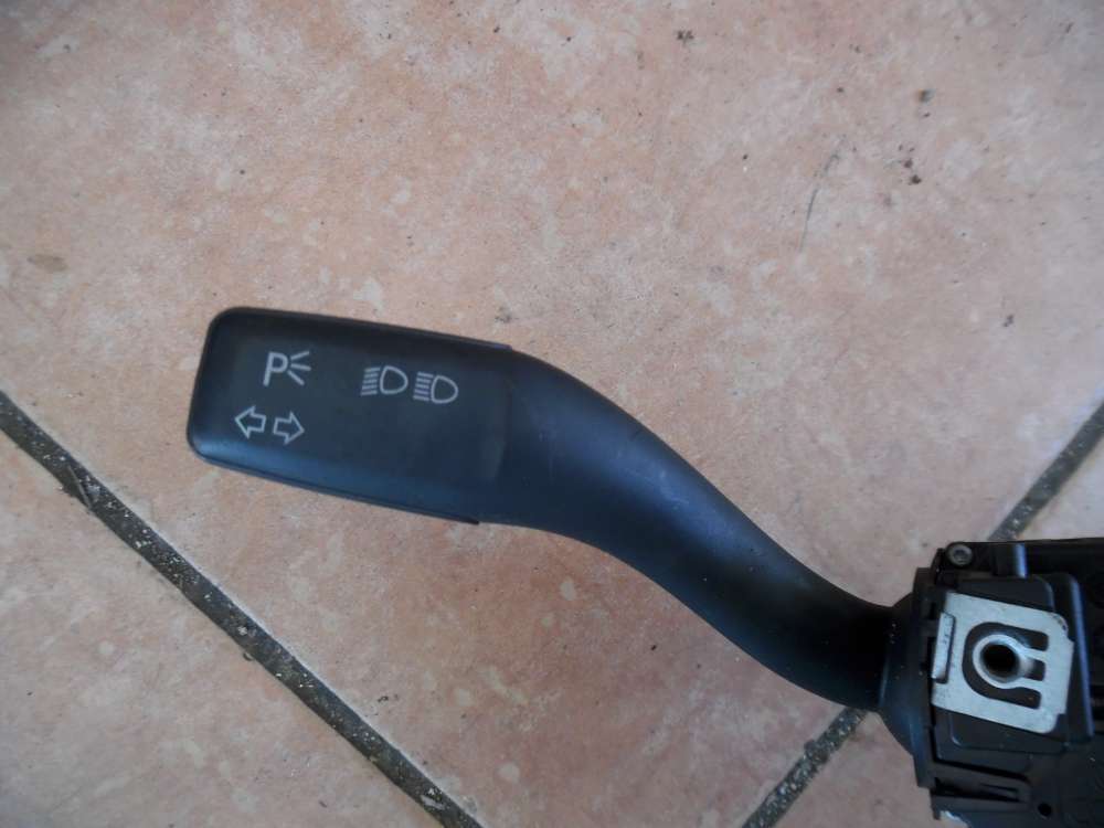 Audi A3 8P Lenkstockschalter Blinkerschalter 8P0953513A