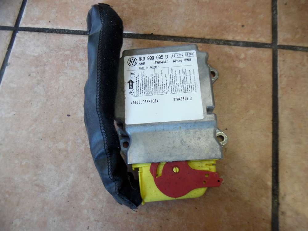 VW Golf V 1K Airbagsteuergerät 1K0909605D