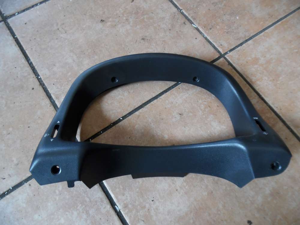 Fiat Punto 188 Tachoverkleidung Tachorahmen 735254114