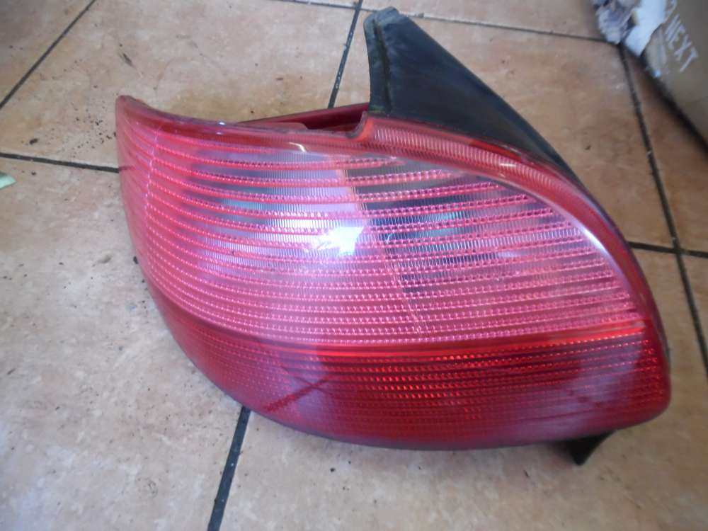 Peugeot 206 Rücklicht Links