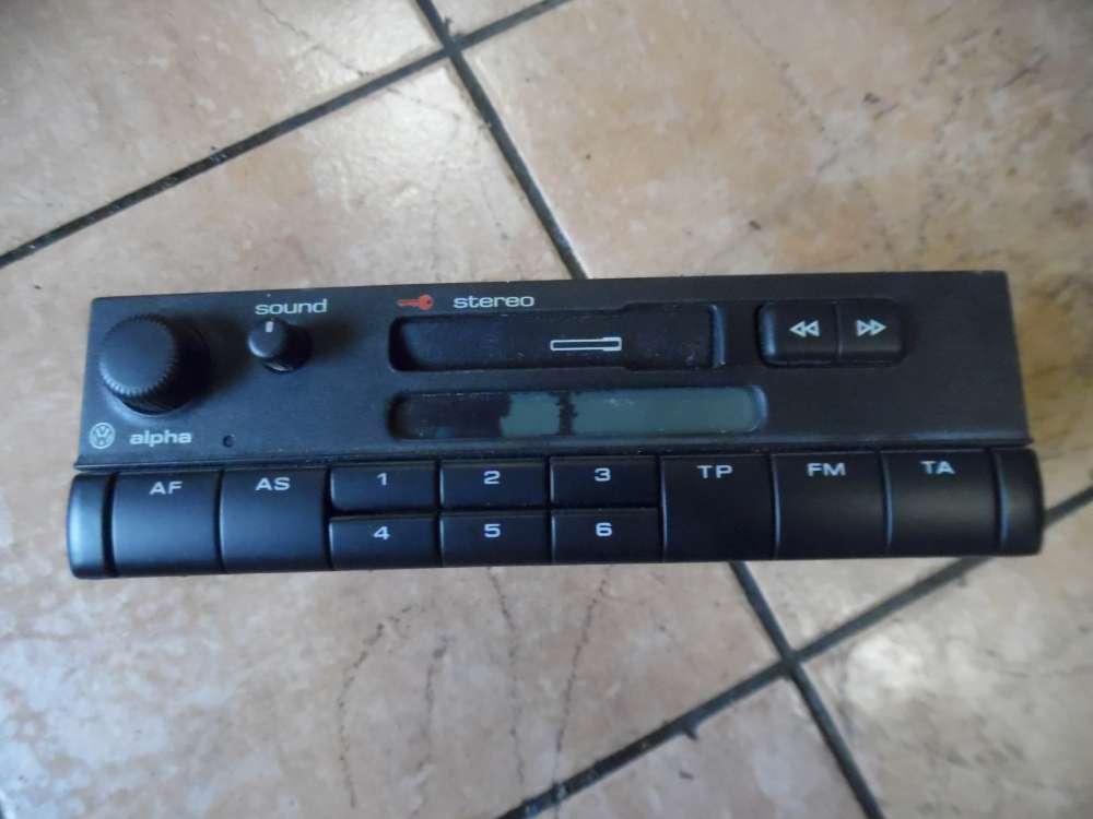 VW Autoradio Cassette Blaupunkt 7647236060 1H0035153