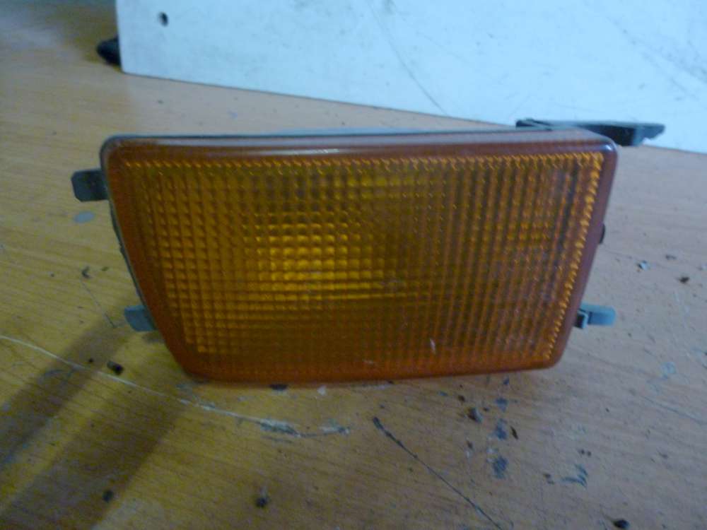 HELLA VW Audi Blinkleuchte Blinker Rechts 1H0953156C