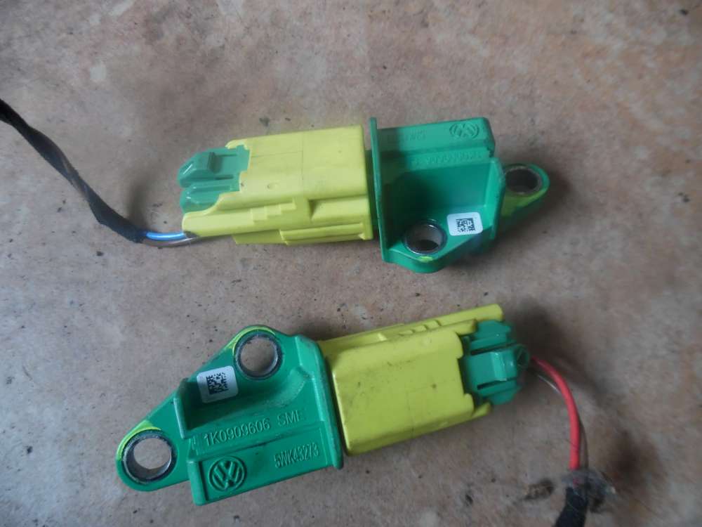 Skoda Octavia 1Z Crashsensor Airbagsensor 1k0909606