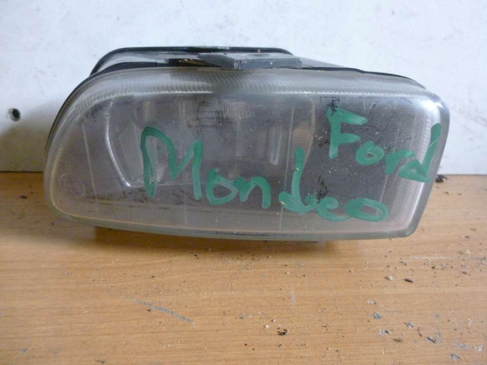 Ford Mondeo Nebelscheinwerfer Rechts Beifahrerseite Valeo 96FG15233AA