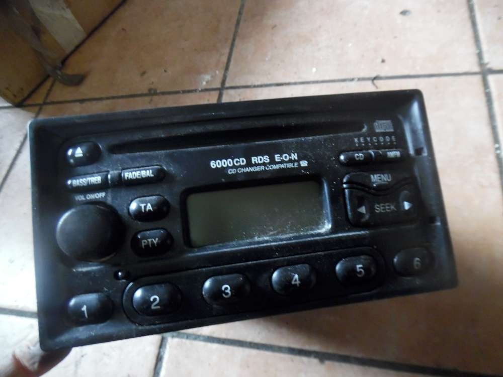 Ford Galaxy WGR Radio Autoradio mit Code YM21-18K876
