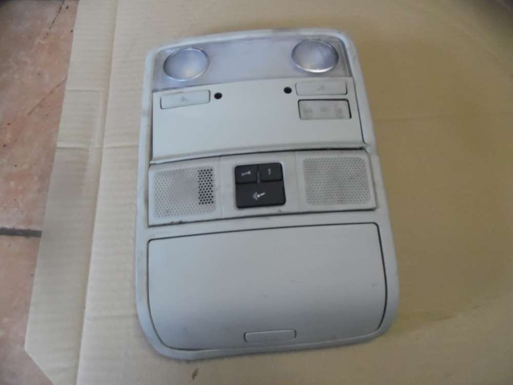 VW Golf VI 5K Leselampe Innenraumbeleuchtung 1K0947105