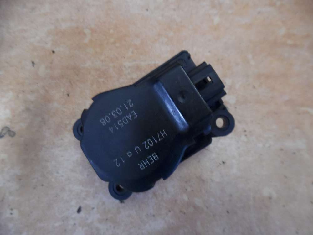 Opel Zafira B Stellmotor Hizung H7102