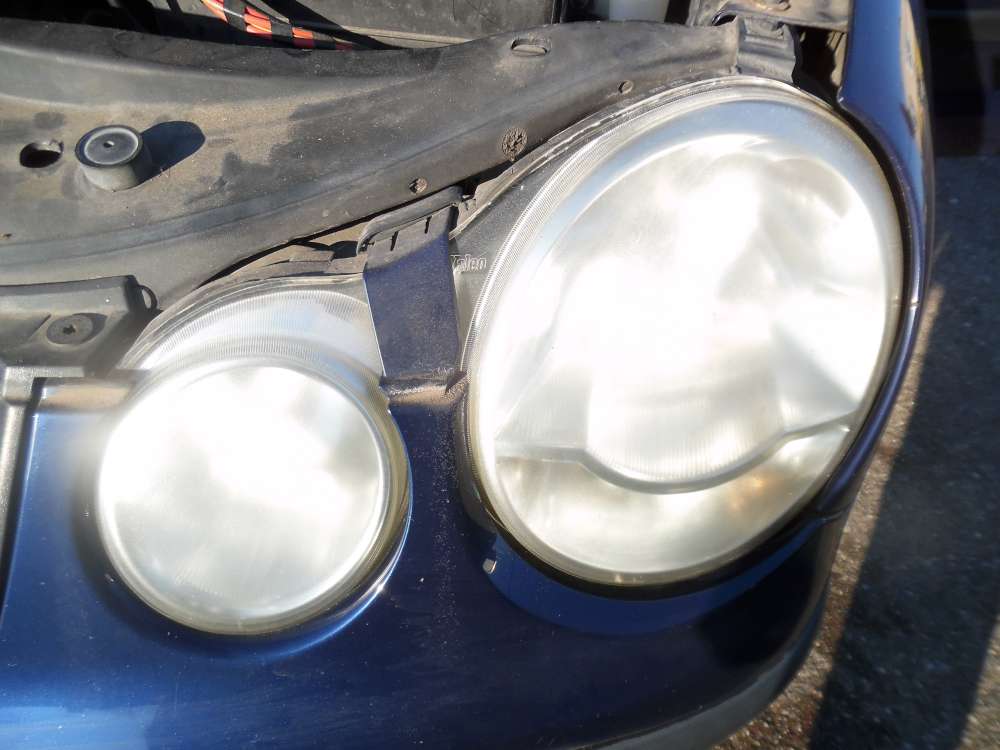 VW Polo 9N Frontscheinwerfer Scheinwerfer Linls