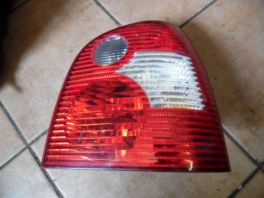 VW Polo 9N Rücklicht Rechts 6Q6945096
