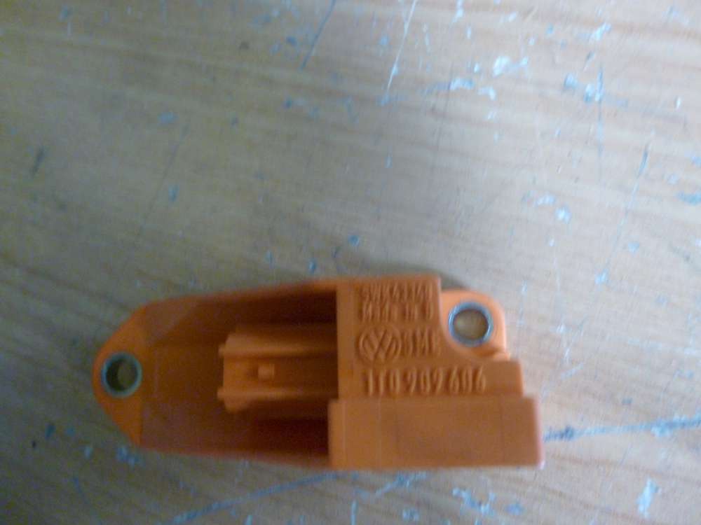 VW Touran 1T Airbagsensor Steuerger?t Vorne 1T0909606