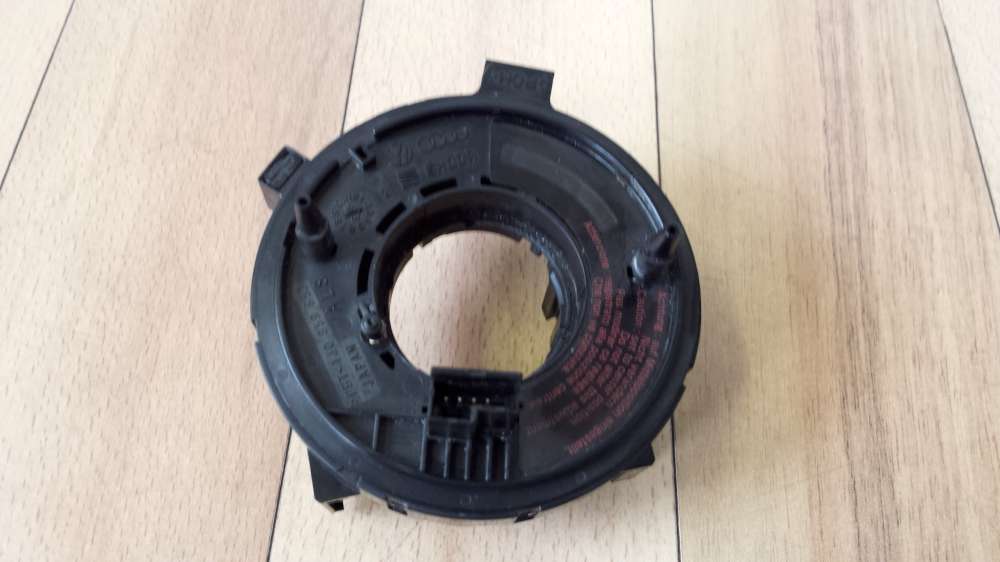 Audi A4 Bj.1998 Schleifring Lenkwinkelsensor Wickelfeder 1J0959653