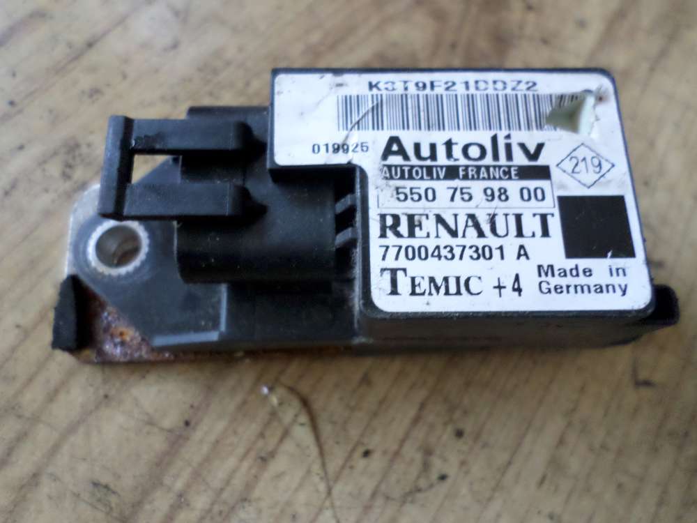 Renault Megane Bj:99 Sensor Airbag Sensor 7700437301