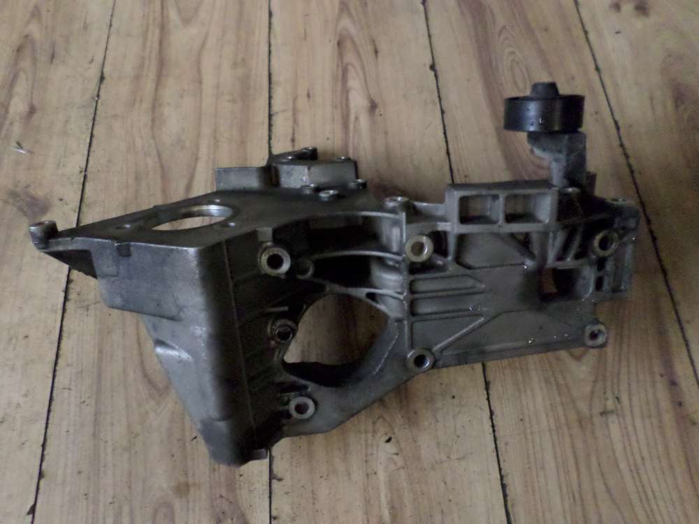 VW Golf 4 Bj.99 1,9 TDI Aggregateträger Halter Lichtmaschine 038903143H