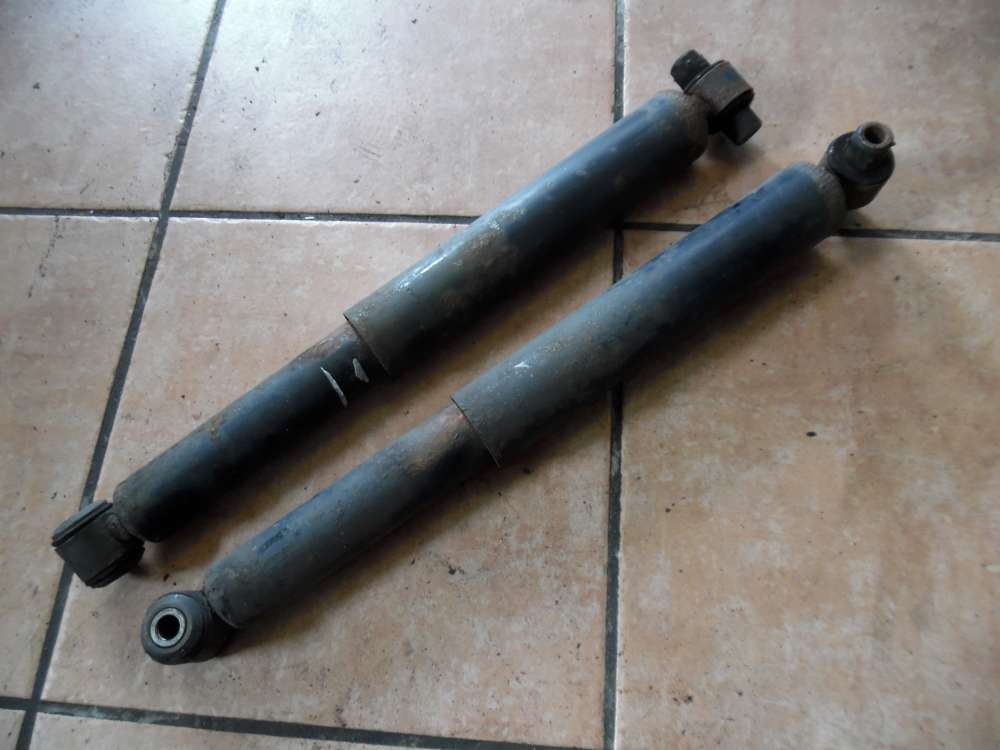 Ford Focus II Stossdämpfer Dämpfer Hinten