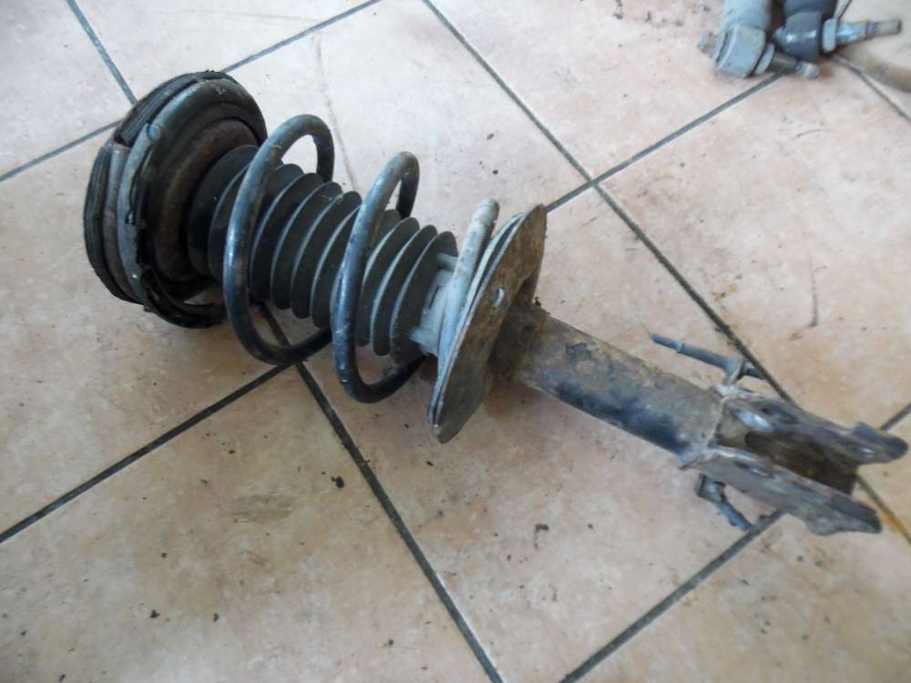 Chrysler PT Cruiser Federbein Sto?d?mpfer Vorne Links